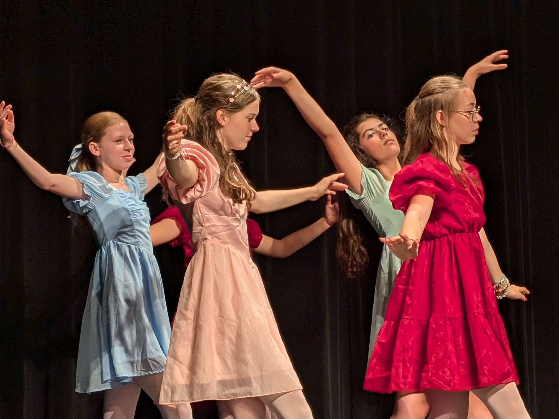 WW Danse scène 43