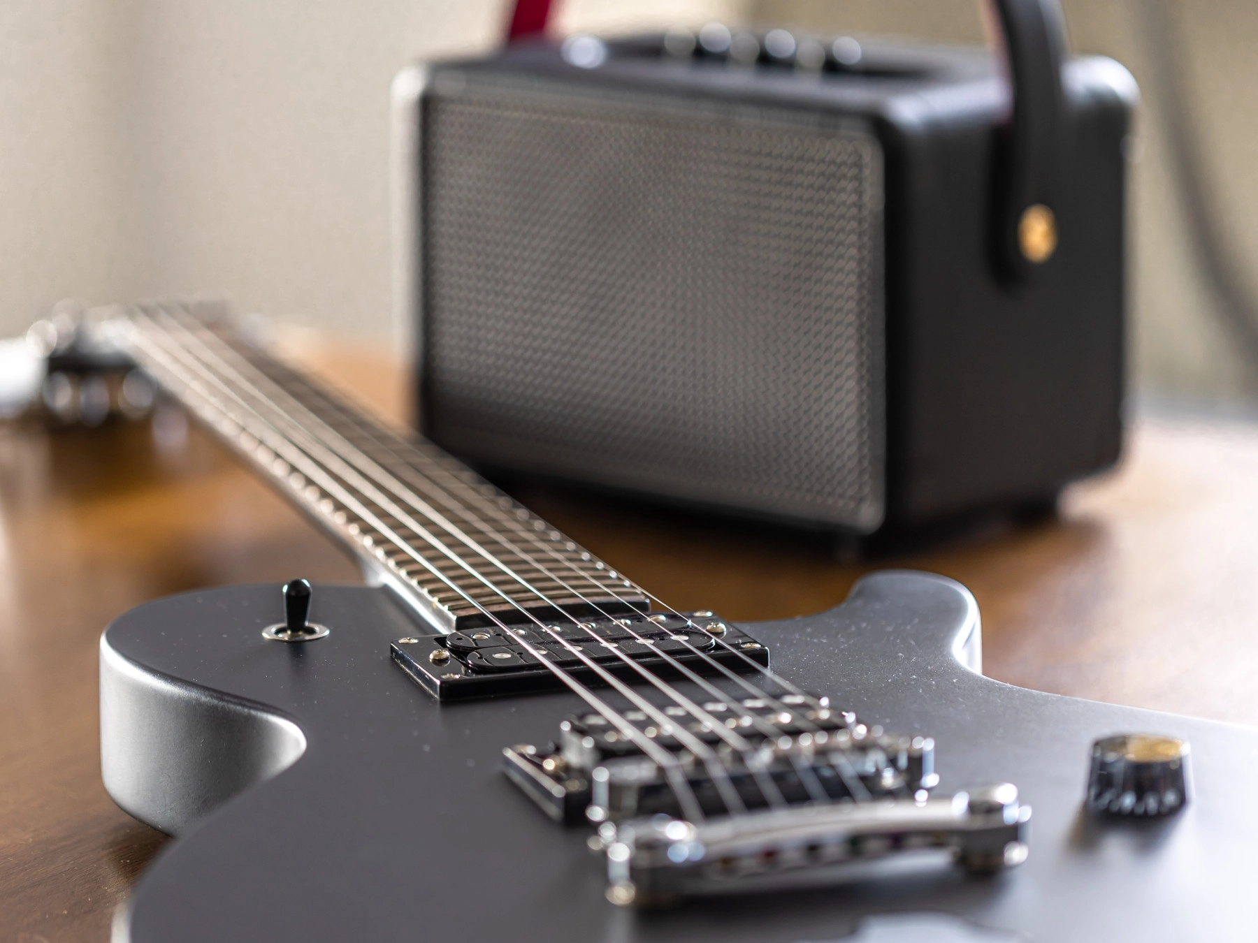 WW Guitare électrique 43